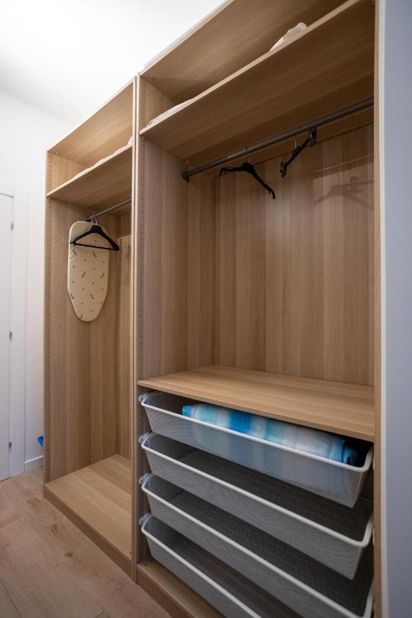 City Centre Apartment - 10 Minutes To Duomo - Free Wifi E Netflix มิลาน ภายนอก รูปภาพ
